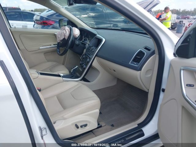 YV440MDCXF2621043 Volvo Xc60 T5 Drive-e Premier Plus
