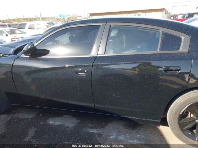 2C3CDXBG6FH886838 Dodge Charger Se