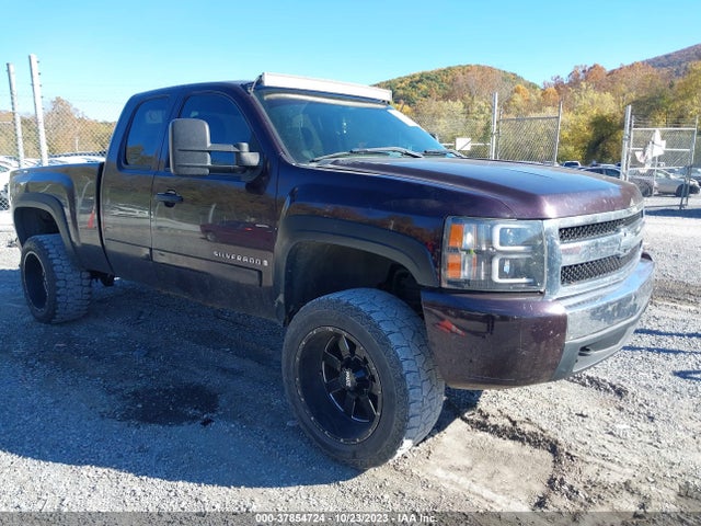 2008 CHEVROLET SILVERADO 1500 LS VIN: 2GCEK19C681323522
