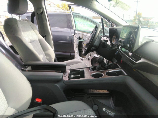 2022 TOYOTA SIENNA LE VIN: 5TDBSKFC6NS065729