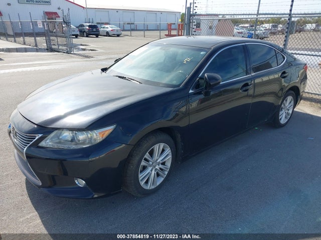 Lexus ES 350 2014 JTHBK1GG8E2093825 Image 2
