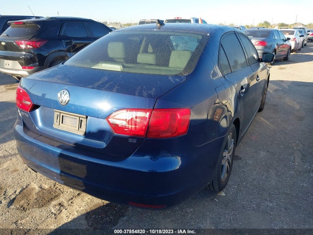 3VWD07AJ4EM299804 Volkswagen Jetta Sedan Se