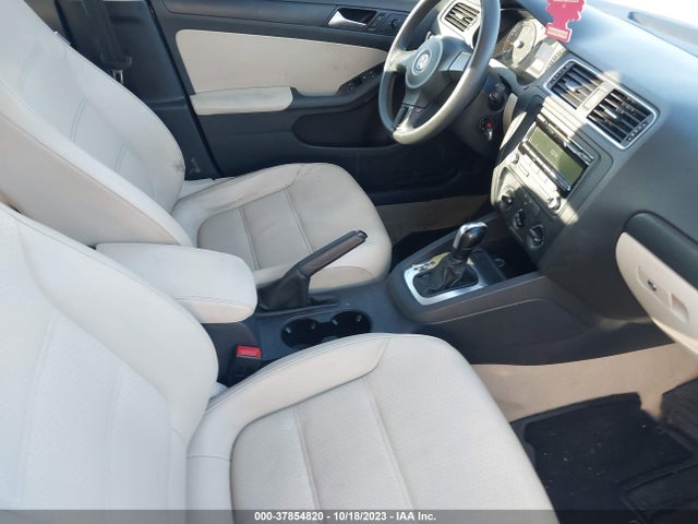 3VWD07AJ4EM299804 Volkswagen Jetta Sedan Se