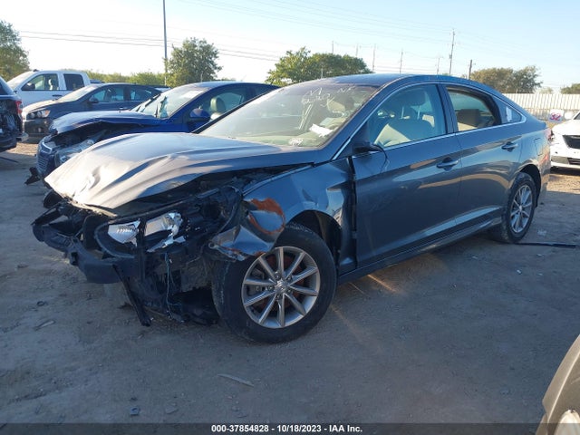 Hyundai SONATA SE 2019 5NPE24AF2KH775402 Image 2