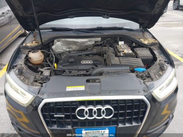 WA1GFCFS2FR008820 Audi Q3 2.0t Premium Plus