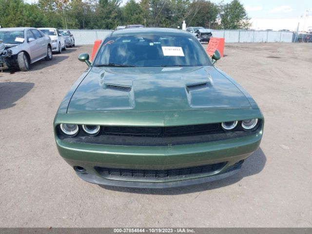 2C3CDZAG8KH602701 Dodge Challenger Sxt