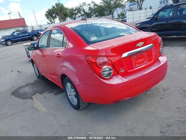Chevrolet SONIC LT 2015 1G1JC5SH3F4131249 Image 3
