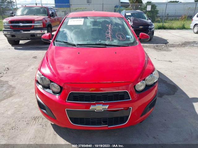 Chevrolet SONIC LT 2015 1G1JC5SH3F4131249 Image 6