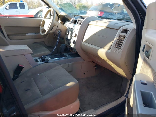 2009 FORD ESCAPE XLT VIN: 1FMCU93G59KD08695