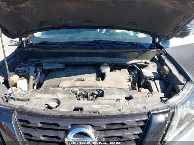2018 NISSAN PATHFINDER SL VIN: 5N1DR2MM2JC637953