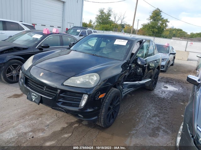 2010 PORSCHE CAYENNE WP1AA2AP5ALA08358 Photo 1