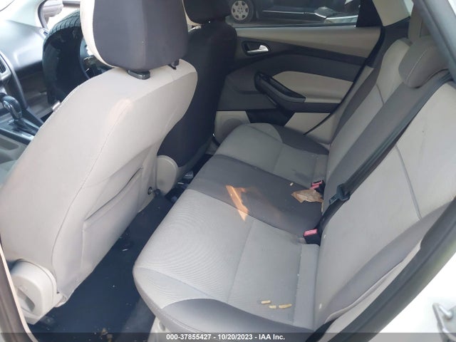 2014 FORD FOCUS SE VIN: 1FADP3K2XEL255764