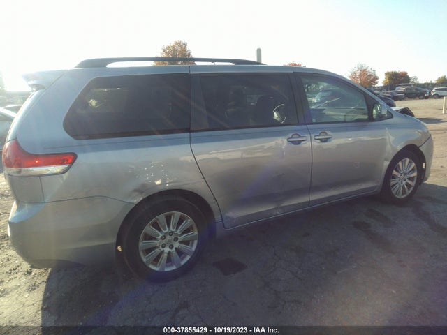 2011 TOYOTA SIENNA LE VIN: 5TDJK3DCXBS029946