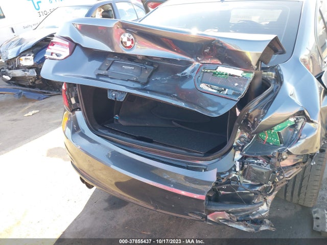 BMW 330I 2018 WBA8B9C59JAE21929 Image 6