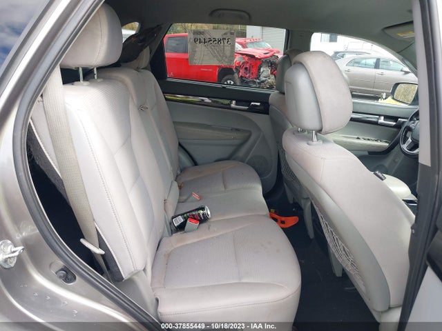 2014 KIA SORENTO LX VIN: 5XYKTCA63EG474336
