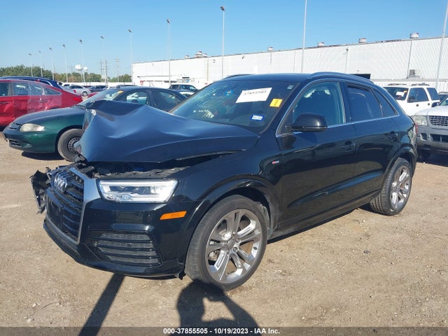 WA1HCCFS7JR004817 Audi Q3 Premium Plus