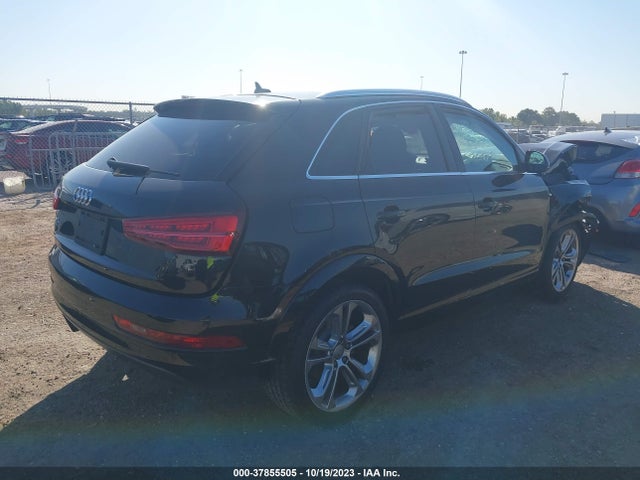 WA1HCCFS7JR004817 Audi Q3 Premium Plus
