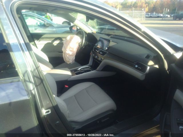 1HGCV2F97LA023131 Honda Accord Sedan Touring