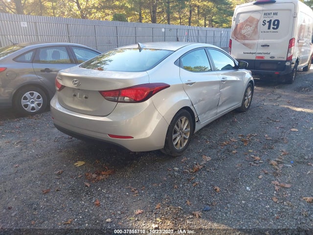 2015 HYUNDAI ELANTRA SE VIN: 5NPDH4AE0FH547275
