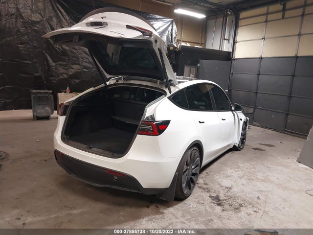 7SAYGDEF6PF861300 Tesla Model Y Performance