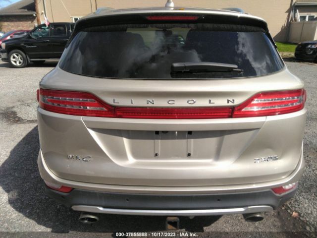5LMTJ2AH8FUJ09035 Lincoln MKC