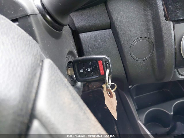 Honda FIT LX 2015 3HGGK5H54FM723332 Image 11