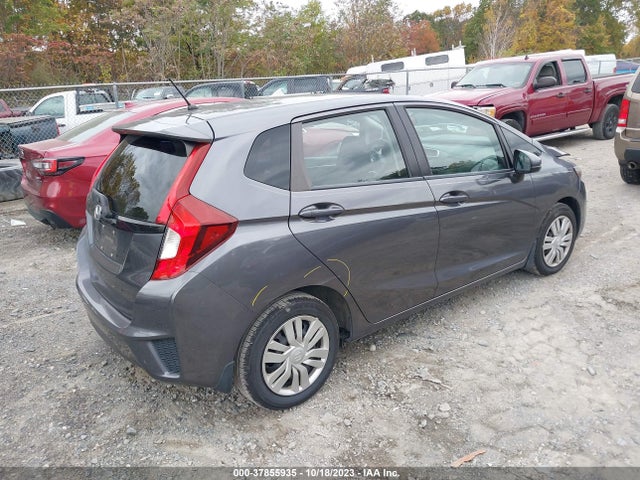 Honda FIT LX 2015 3HGGK5H54FM723332 Image 4