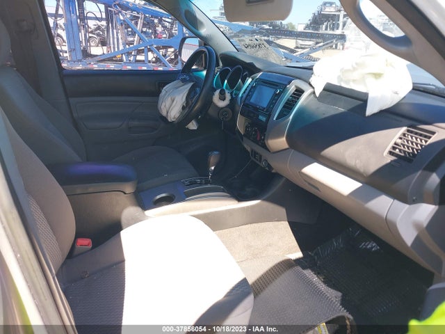Toyota Tacoma Prerunner 2014 5TFJU4GN4EX058399 Image 5