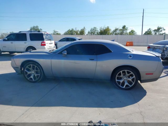 2C3CDZAG8GH131382 Dodge Challenger Sxt Plus