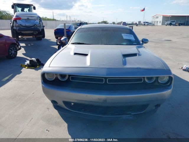 2C3CDZAG8GH131382 Dodge Challenger Sxt Plus
