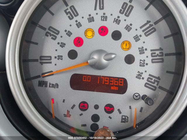 2005 MINI COOPER WMWRC33415TJ65167 Photo 6