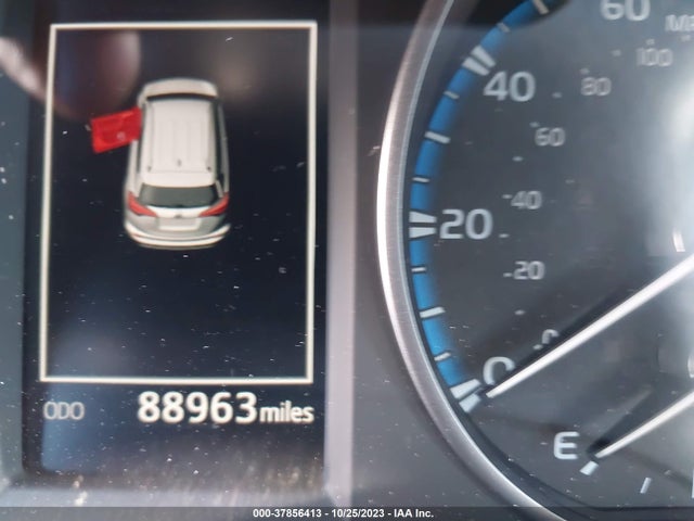 Toyota RAV4 LE 2017 JTMBFREV4HJ711514 Image 15