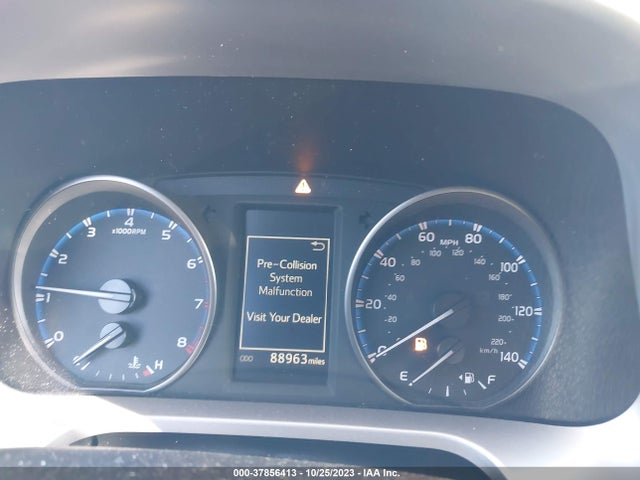 Toyota RAV4 LE 2017 JTMBFREV4HJ711514 Image 7