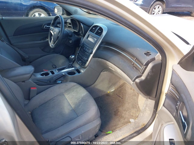 Chevrolet MALIBU LS 2015 1G11B5SL6FF185401 Image 5