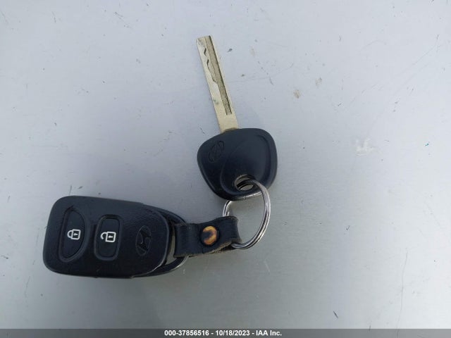 Hyundai Accent Value Edition 2017 KMHCT4AE8HU371252 Image 11
