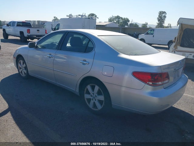 2005 LEXUS ES 330 VIN: JTHBA30G255089258