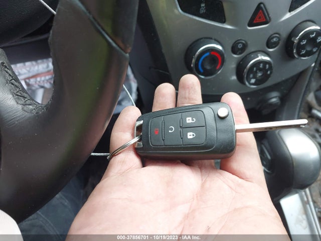 Chevrolet Trax Lt 2015 KL7CJRSB7FB057660 Image 11