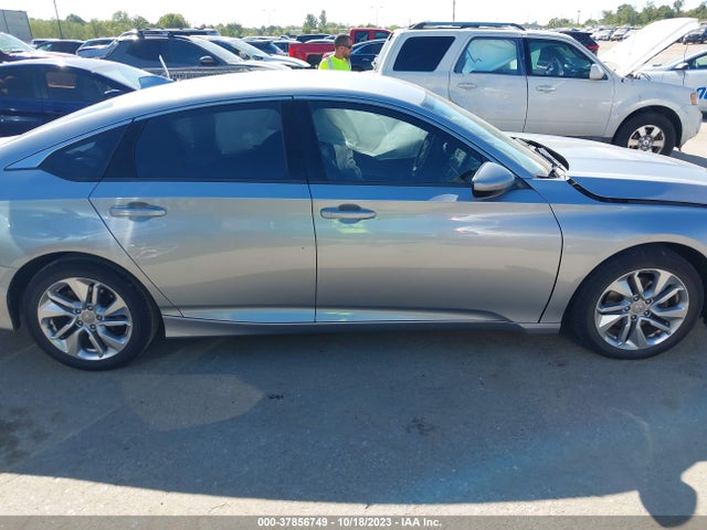 2018 HONDA ACCORD LX VIN: 1HGCV1F17JA079412