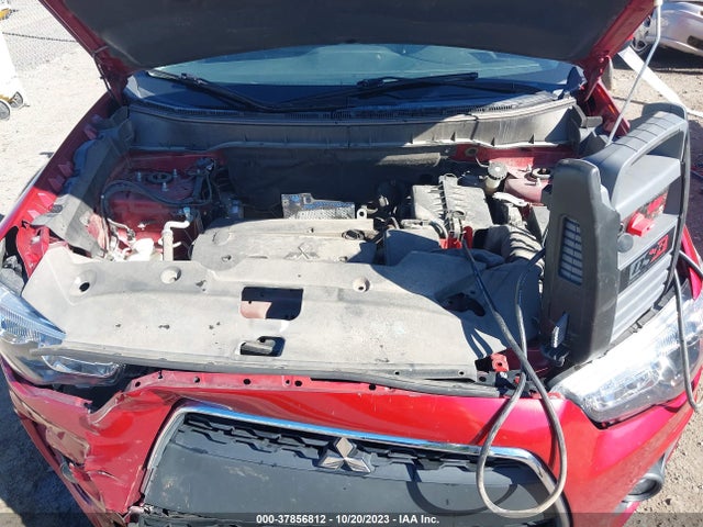 4A4AP3AW8FE056499 Mitsubishi Outlander Sport 2.4 Es