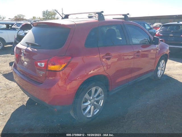 4A4AP3AW8FE056499 Mitsubishi Outlander Sport 2.4 Es