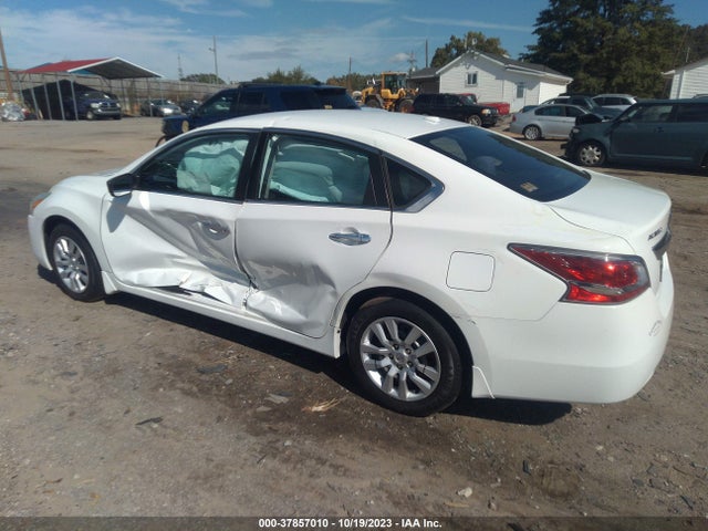 2015 NISSAN ALTIMA 2.5 S VIN: 1N4AL3AP5FN389017