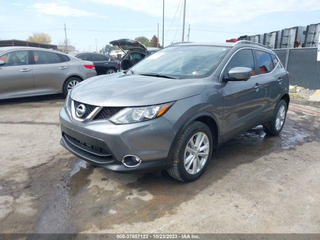 JN1BJ1CR8HW134451 Nissan Rogue Sport Sv