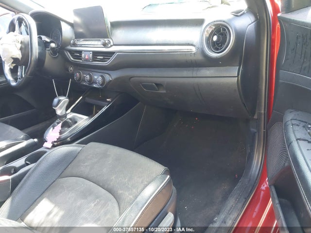 2021 KIA FORTE GT LINE VIN: 3KPF34AD0ME304484