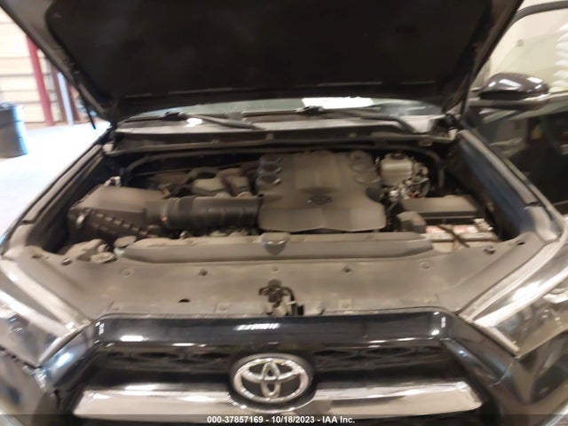 Toyota 4runner Limited 2017 JTEBU5JRXH5462745 Image 10
