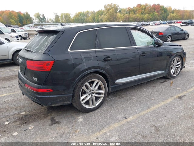 2017 AUDI Q7 PRESTIGE VIN: WA1WAAF73HD012322