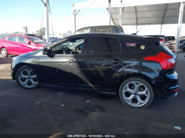 1FADP3L98EL441928 Ford FOCUS ST