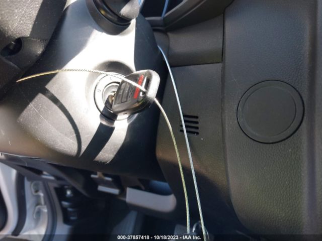 JHMGK5H57GX025757 Honda FIT LX
