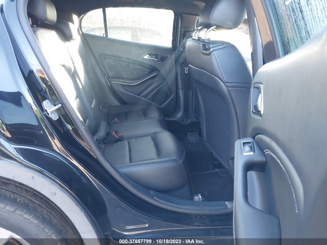 Mercedes-Benz GLA 250 2016 WDCTG4EB5GJ205662 Image 8