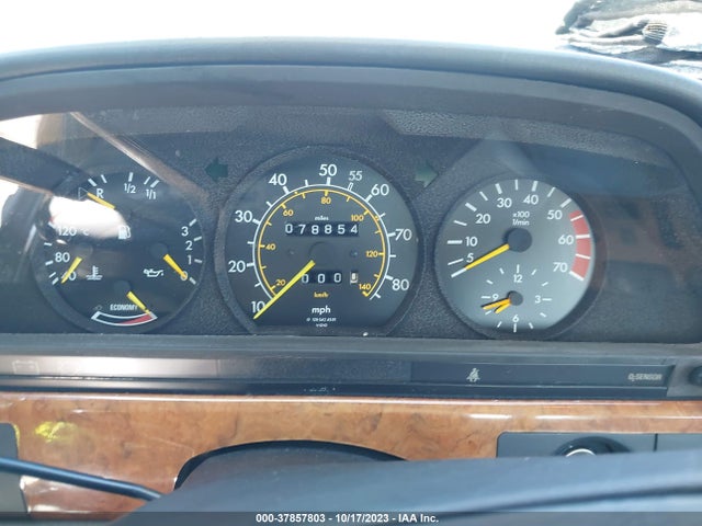 1982 MERCEDES-BENZ 380 SEL VIN: WDBCA33A4CB023319