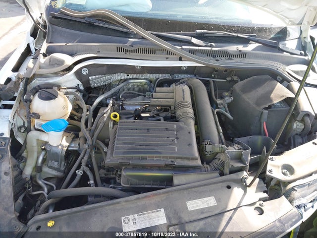 3VWDB7AJXHM273965 Volkswagen Jetta 1.4t Se